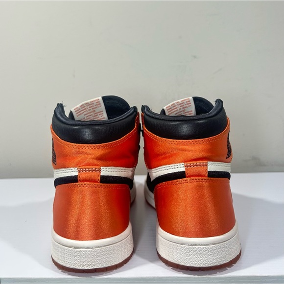 Wmns Air Jordan 1 Retro High OG 'Satin Shattered Backboard Women's - Picture 5 of 6